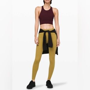 Lululemon Fast and Free High-Rise Tight
28" * Non-Reflective Suede